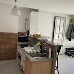 Szemesd6 *