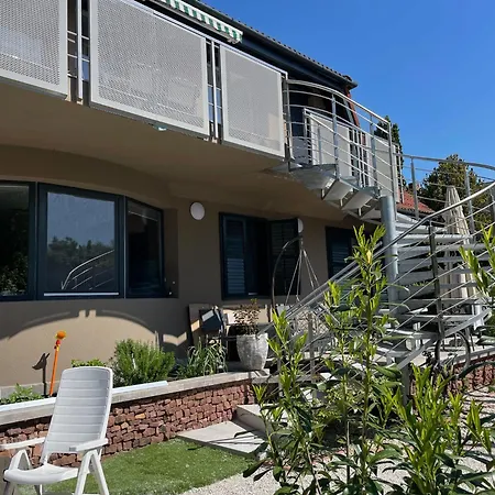 Szemesd6 * Balatonszárszó